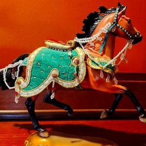 Breyer Christmas jewel horse